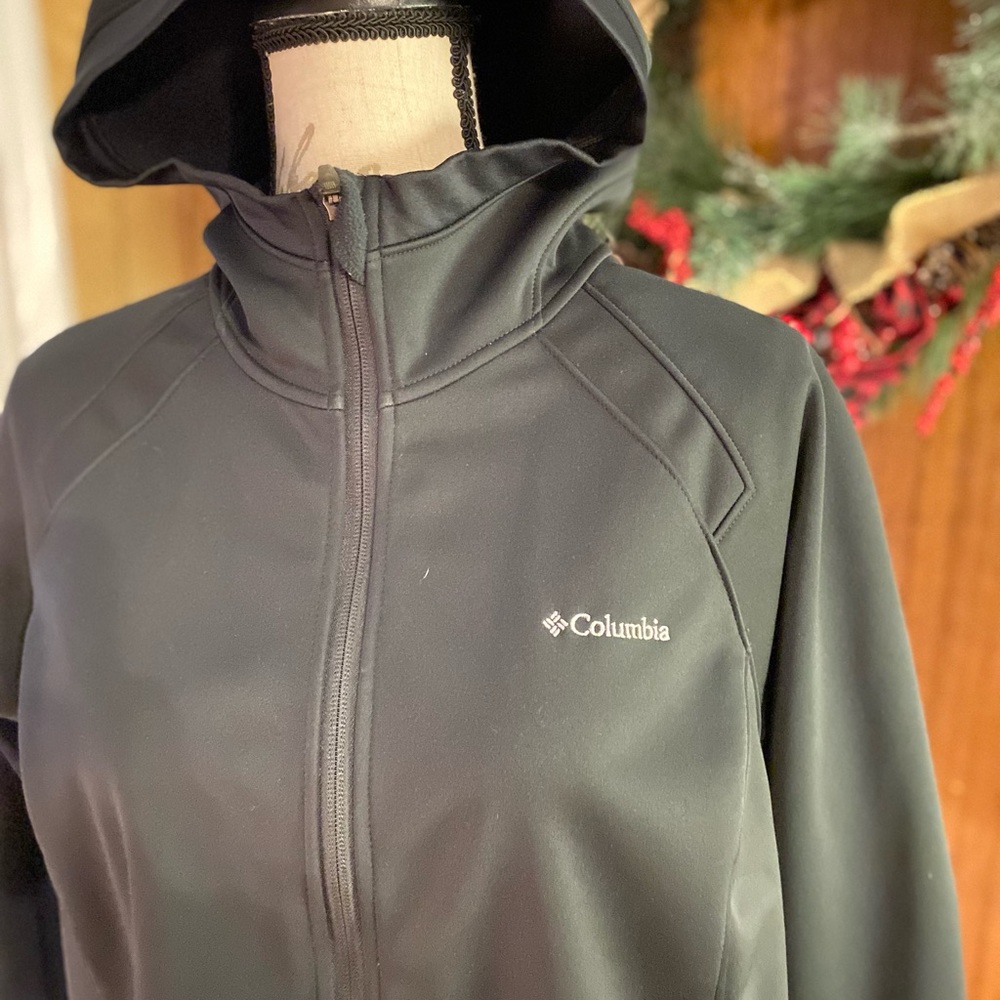 Active Water Resistant Jacket - image 3